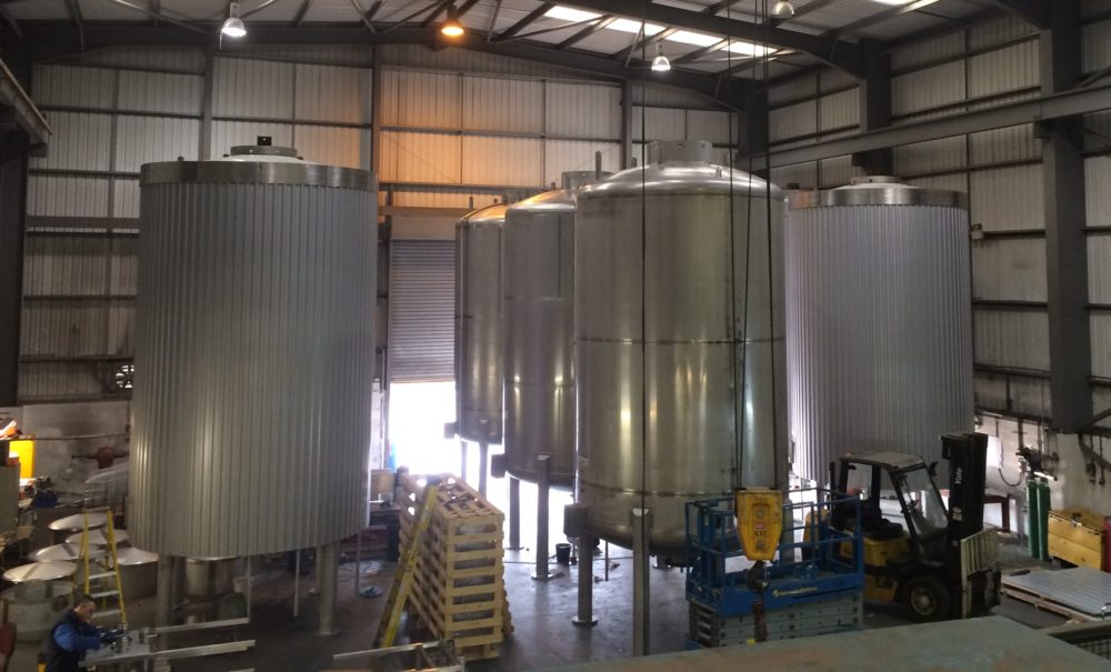 Refurbished Liquor Tanks